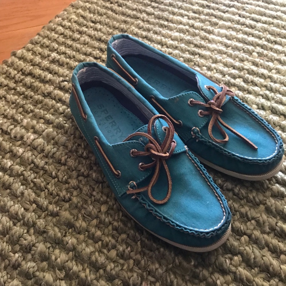 Sperry shoes